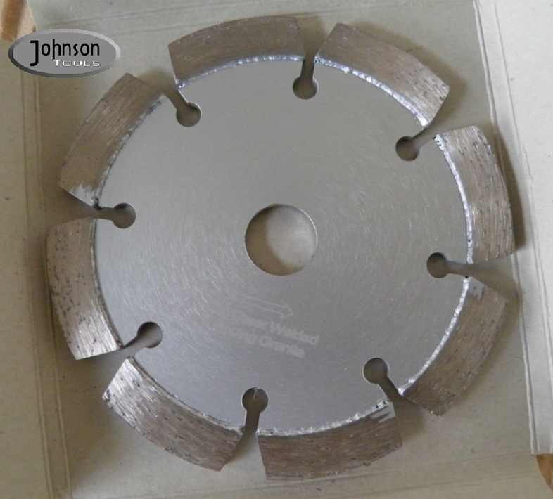 Hojas de diamante de punta plegada de 105 mm con orificio de decoración Color plateado