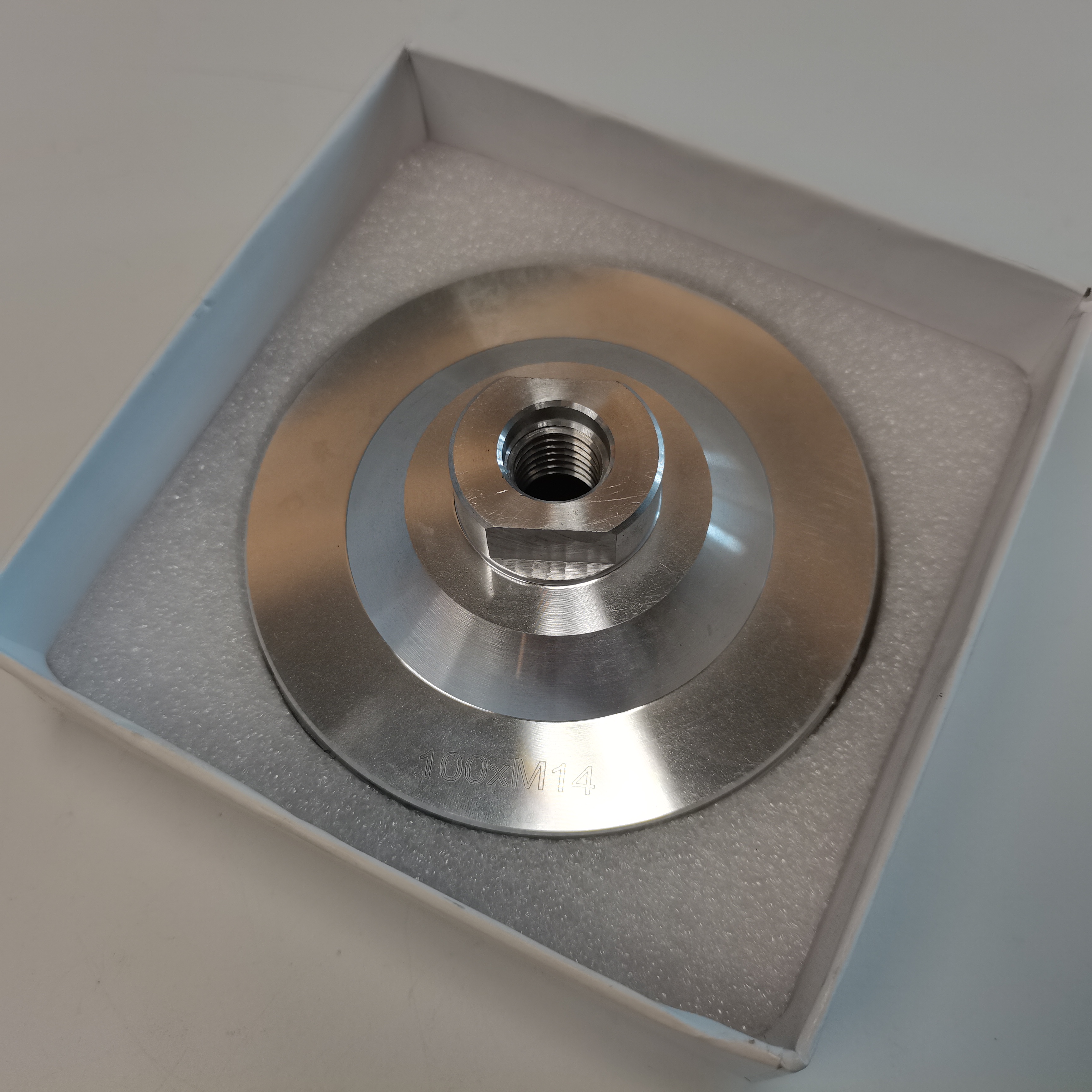 Muelas de copa diamantadas con base de aluminio de 4" y 100 mm para moler hormigón, granito y mampostería.