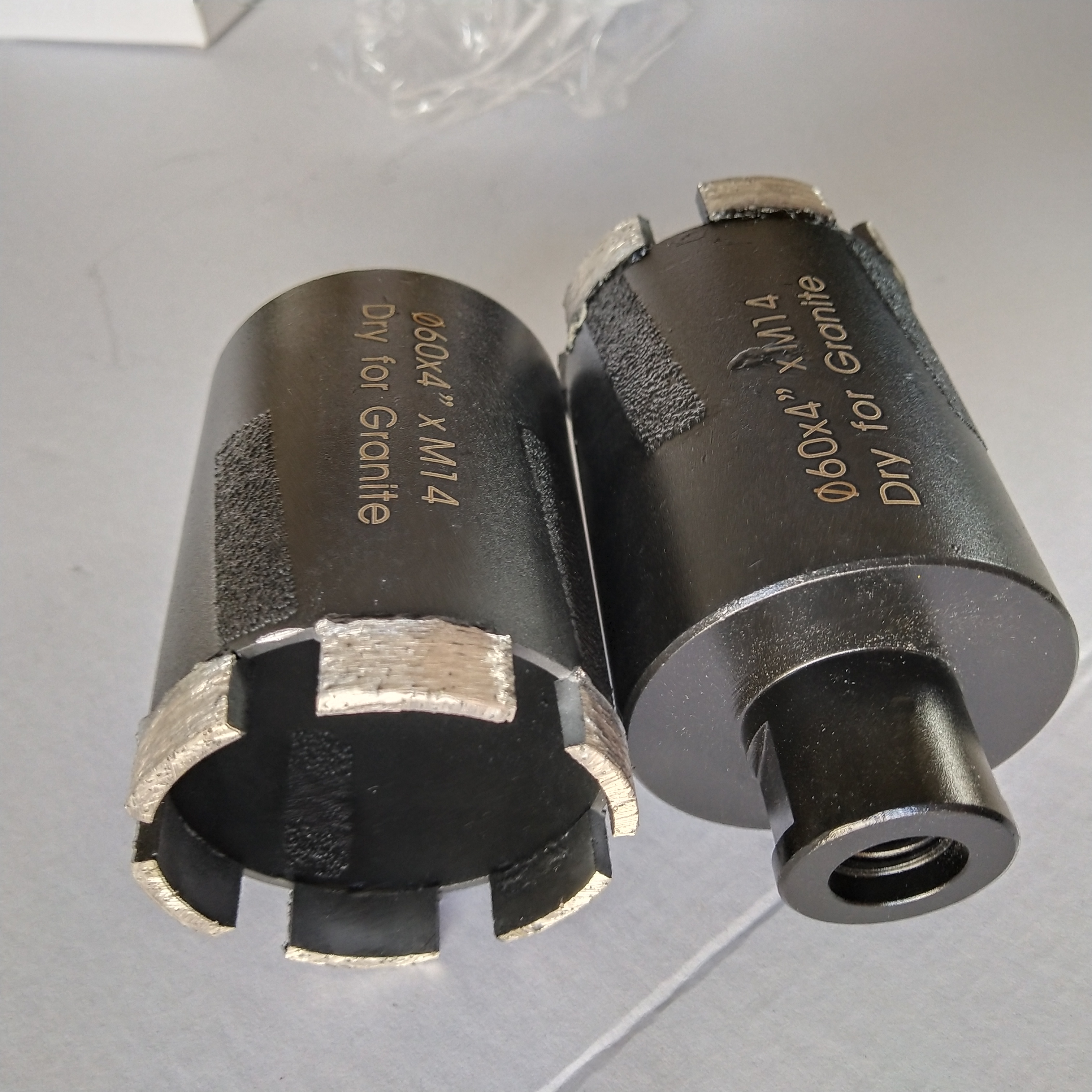 Brocas de núcleo de dientes de protección soldada al vacío seco de diamante de 60 mm para granito, cuarzo y mármol